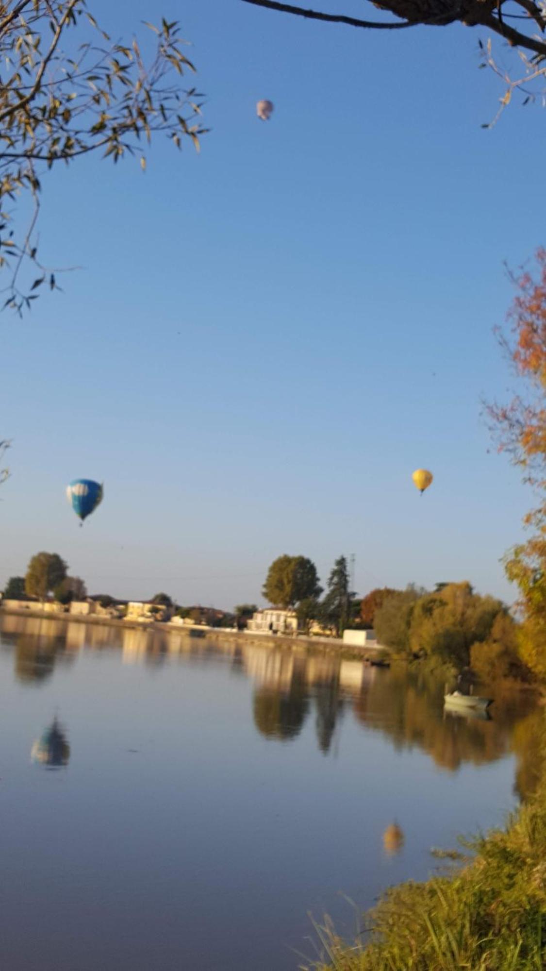 Maison Au Coin, Proche St Emilion Bed and Breakfast Sainte-Terre Exterior foto